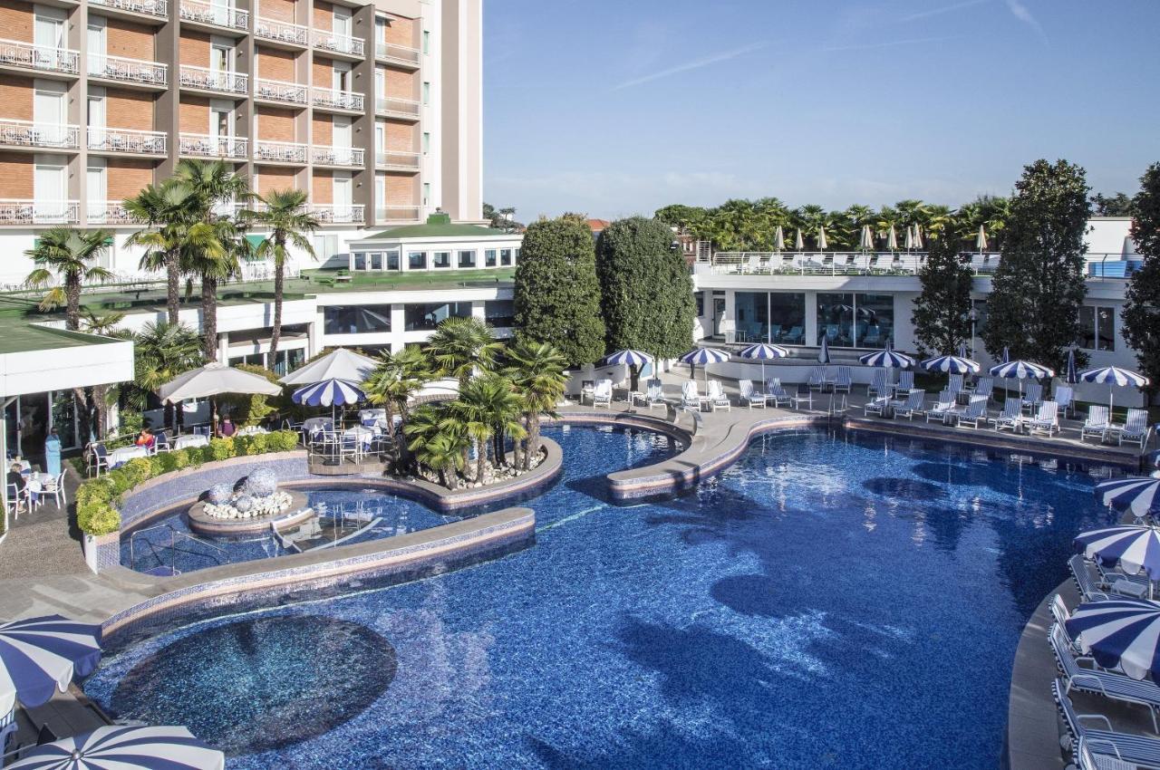 Grand Hotel Terme & Spa มอนเตกรอตโต แตร์เม ภายนอก รูปภาพ