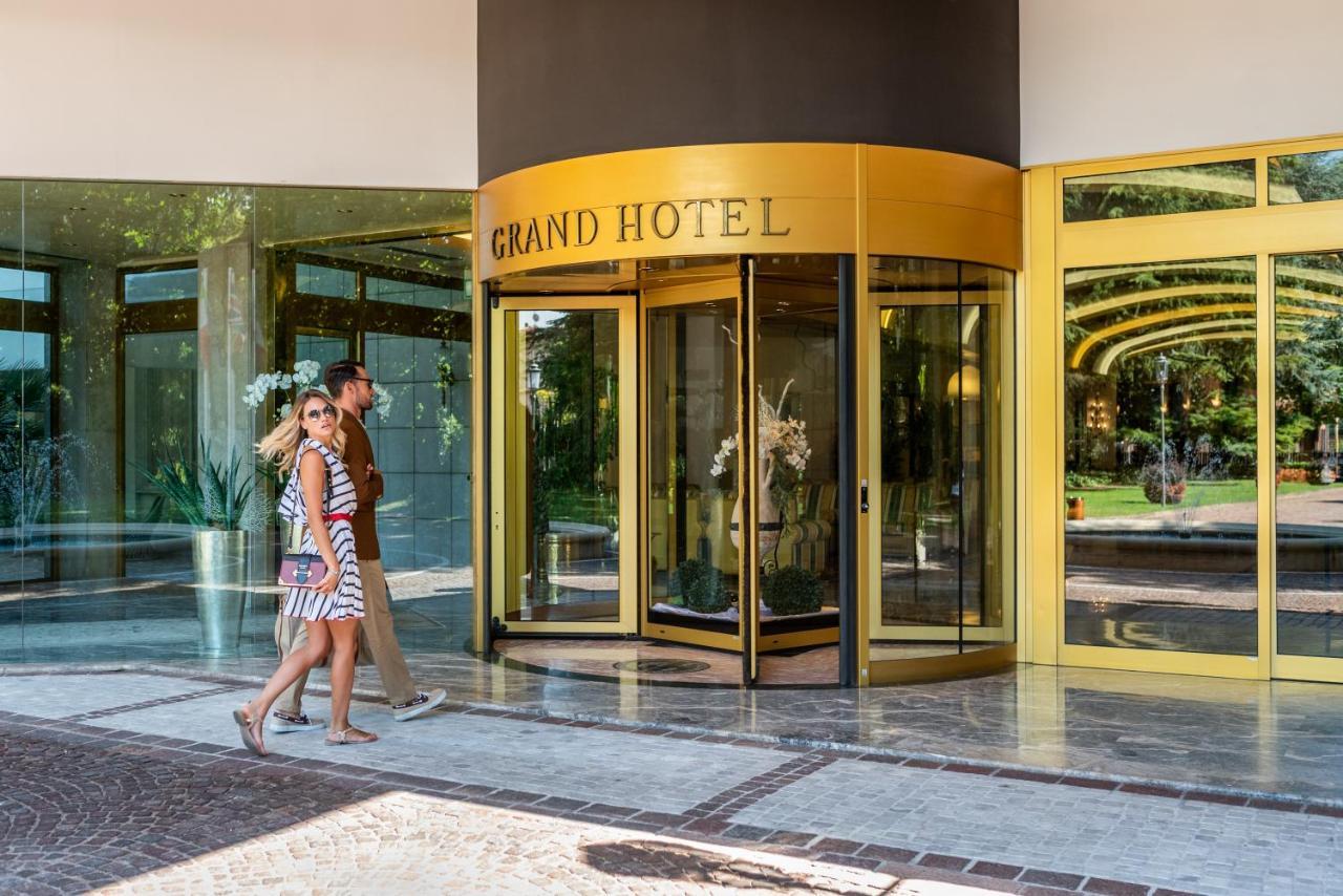Grand Hotel Terme & Spa มอนเตกรอตโต แตร์เม ภายนอก รูปภาพ