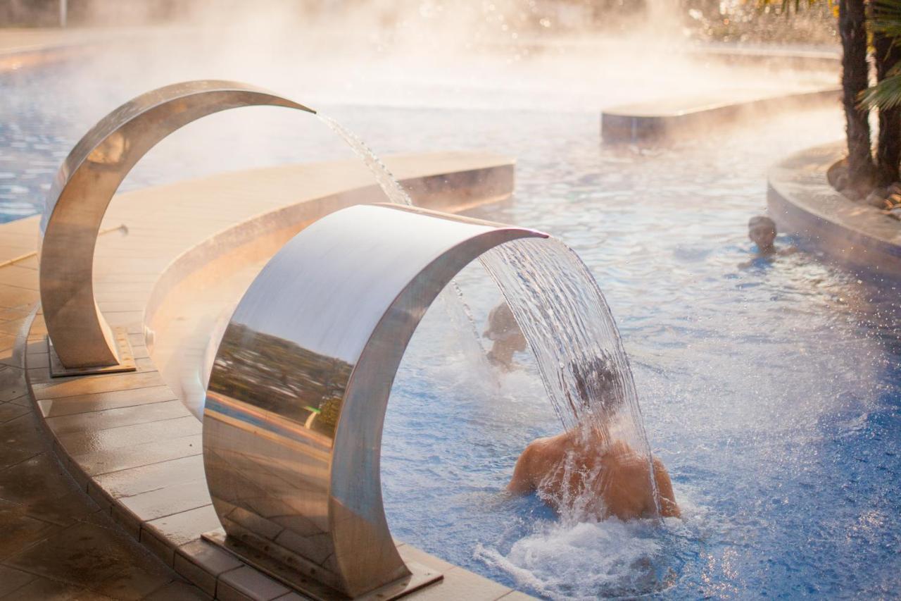 Grand Hotel Terme & Spa มอนเตกรอตโต แตร์เม ภายนอก รูปภาพ