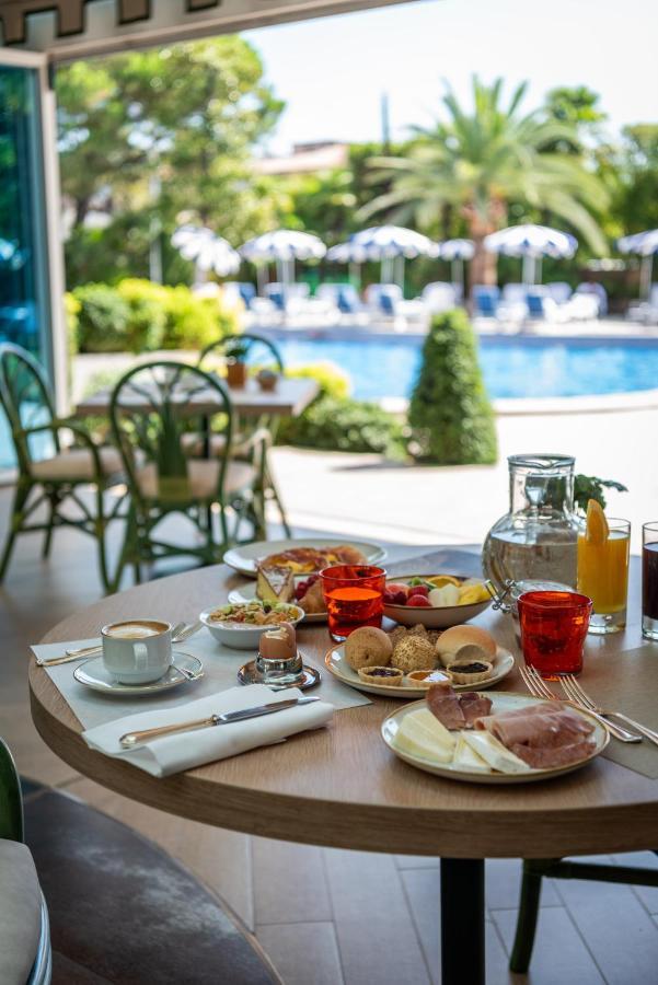 Grand Hotel Terme & Spa มอนเตกรอตโต แตร์เม ภายนอก รูปภาพ