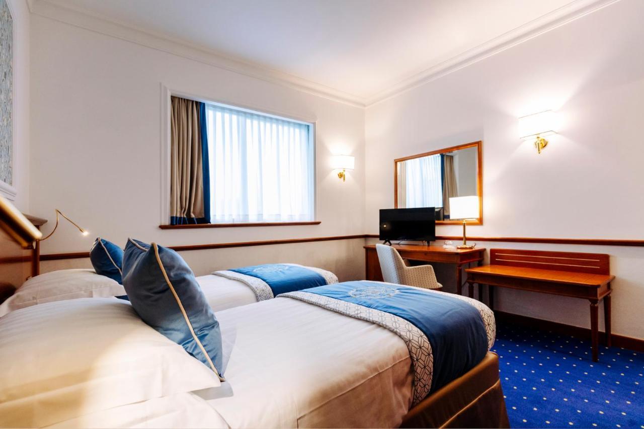 Grand Hotel Terme & Spa มอนเตกรอตโต แตร์เม ภายนอก รูปภาพ