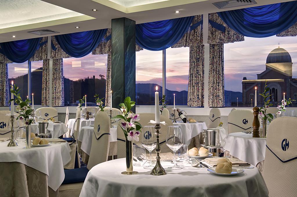 Grand Hotel Terme & Spa มอนเตกรอตโต แตร์เม ภายนอก รูปภาพ