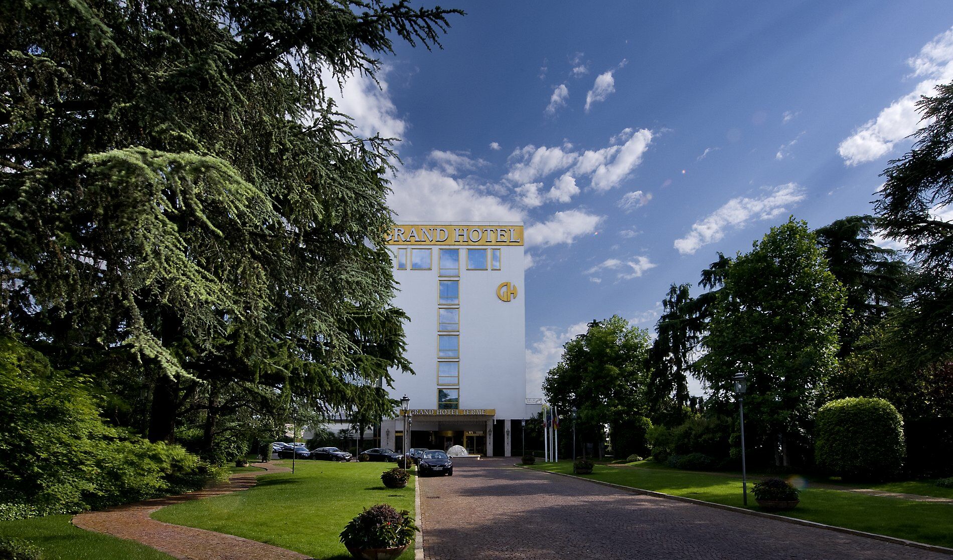 Grand Hotel Terme & Spa มอนเตกรอตโต แตร์เม ภายนอก รูปภาพ